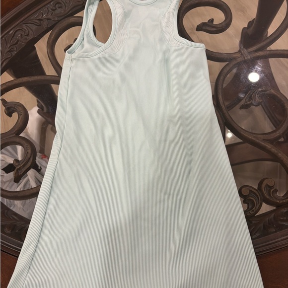 Under armour tank top XS - Picture 2 of 3